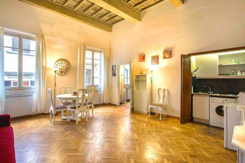 Hidden Gem Near Ponte Vecchio & Piazza Del Duomo Apartamento Florencia Exterior foto